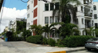 Departamento en Venta, Av Bonampak en Cancún, 3 Recámaras.